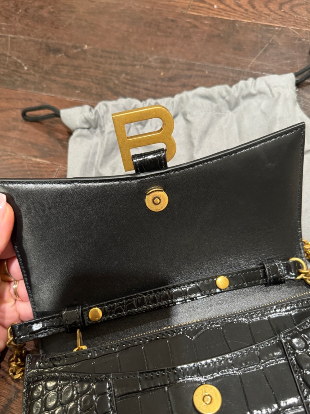 Balenciaga: Black Croc Hourglass Bag (Like New) - Picture 10 of 15